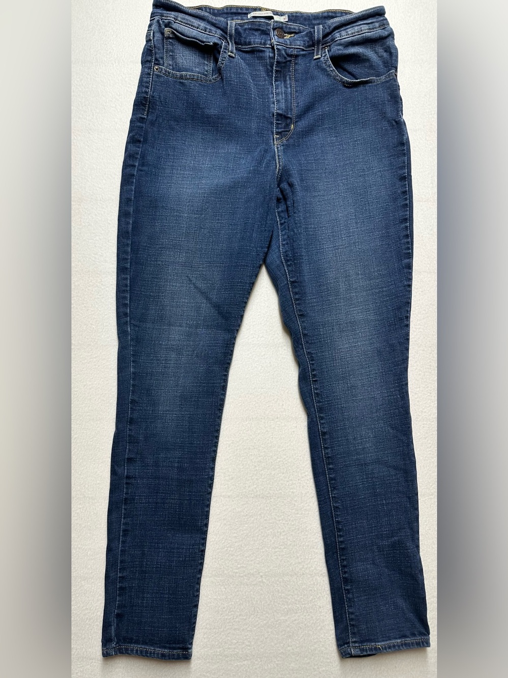 Levi’s 721 High Rise Skinny Jeans Women’s 31 Dark Wash Stretch 29” Inseam